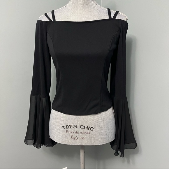 Joseph Ribkoff Tops - JOSEPH RIBKOFF black cold shoulder bell sleeve crop top blouse women’s size 0